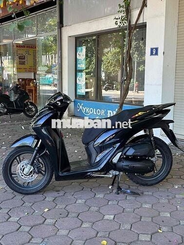 SH 125i CBS 2022 Đen Nguyeen Bản Chất