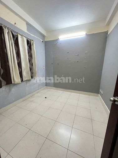 Lãnh Binh Thăng- Cư Xá Bình Thới Q11. DT : 4.5 x 14m . 3 Tầng 18 trệu