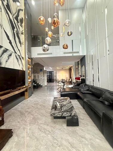 Nhà 8x18m 1 trệt lửng 2 lầu st 6Pn 5Wc HXH Thoại Ngọc Hầu - Giá 26 tỷ