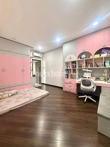 Nhà 8x18m 1 trệt lửng 2 lầu st 6Pn 5Wc HXH Thoại Ngọc Hầu - Giá 26 tỷ