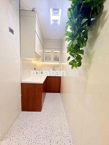 Siêu TT phố Thành Công, căn góc thoáng, 2 ngủ full NT xịn sò ở ngay