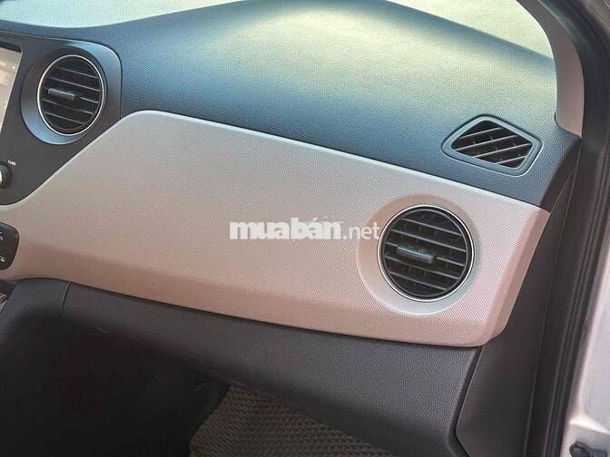 Hyundai Grand i10 2019 Số sàn Bạc