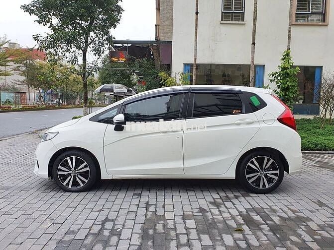 Honda Jazz 1.5AT Hatback 2019 Đỏ 43.000 km