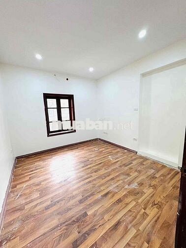 Bán căn hộ TT Thành Công, căn góc, tầng thấp, sổ to 50/110m 4 ngủ 2wc