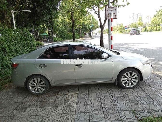 Kia Forte 2010 Bạc 1.6 Xăng 5 chỗ