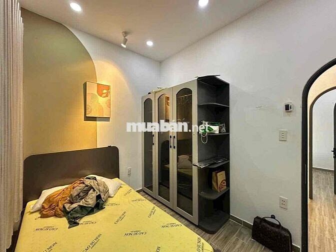 Cho thuê nhà 2pn 2Wc full nội thất gần HXH - Nguyễn Thái Sơn