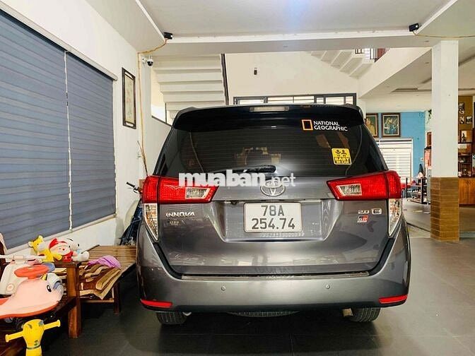 Toyota Innova 2017 Xám lông chuột