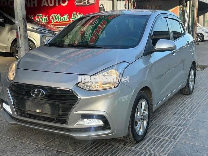Hyundai Grand i10 2019 Số sàn Bạc
