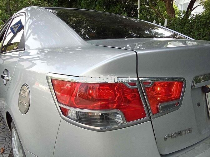 Kia Forte 2010 Bạc 1.6 Xăng 5 chỗ