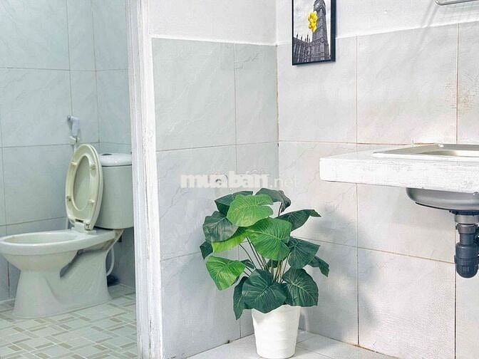 CHO THUÊ TRỌ TRỆT MỚI XÂY - FULL NỘI THẤT - NGAY NGÃ TƯ GÒ MÂY