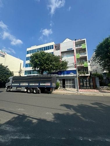 Bán nhà MT 25m đường số 59 quận 6 dòng tiền 90tr/ tháng