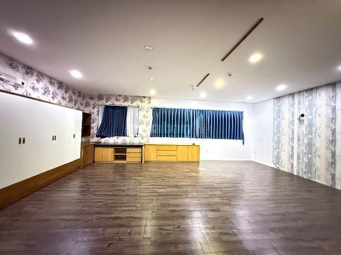 Bán nhà MT 25m đường số 59 quận 6 dòng tiền 90tr/ tháng