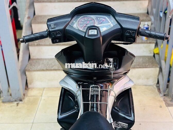 XE MÁY THỊNH PHÁT- AIR BLADE 110 FI ĐEN BẠC 2010