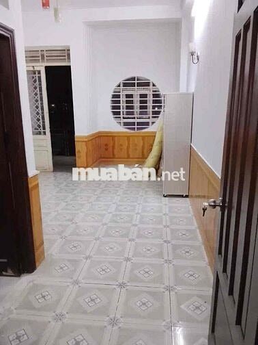 CHÍNH CHỦ CHO THUÊ PHÒNG TRỌ BAN CÔNG FULL NỘI THẤT–GẦN ĐẠI HỌC LAO ĐỘ
