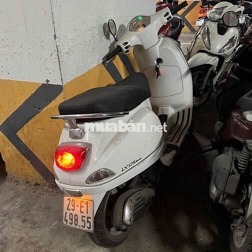 Piaggio Vespa LX 125 i.e 2013 Trắng
