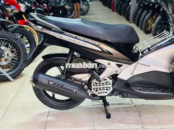 XE MÁY THỊNH PHÁT- AIR BLADE 110 FI ĐEN BẠC 2010