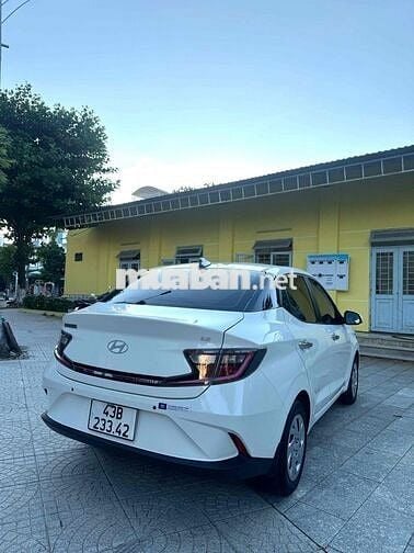 Hyundai i10 2024 Trắng 60000 km