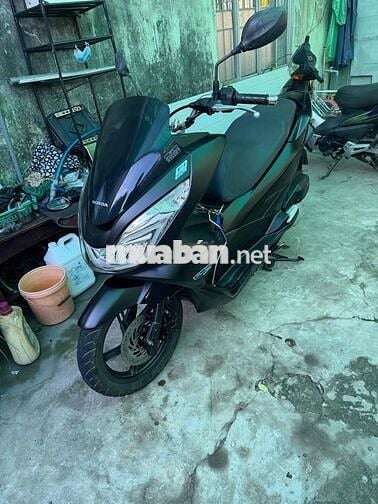 Honda PCX Đen Xăng khoá ga 2017