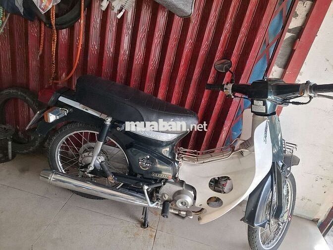 Honda Super Cub 50cc Xanh đen, Trắng