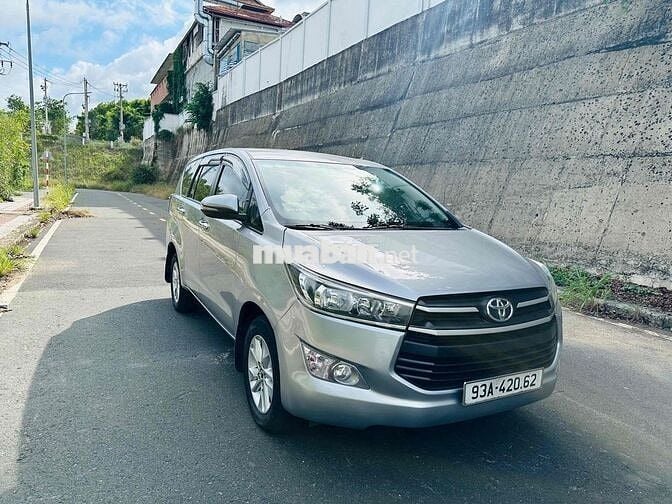 Toyota Innova 2019 Số sàn Bạc Ghế da