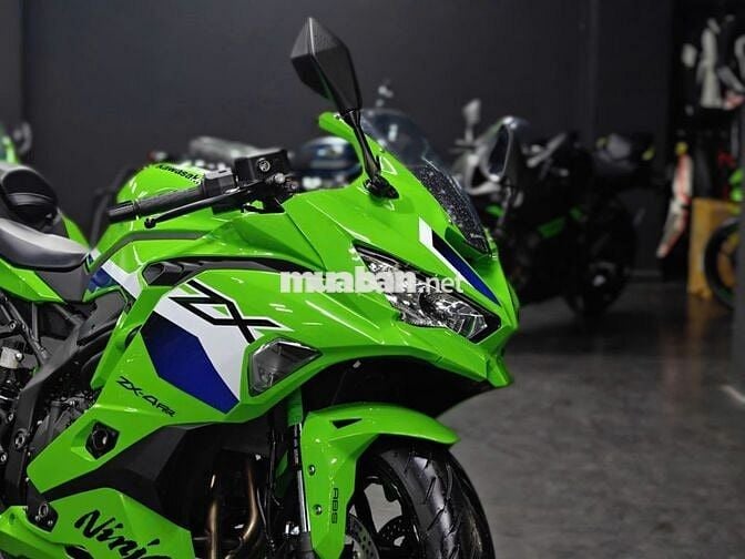 Kawasaki Ninja ZX-4RR 2026 Xanh KRT 50km