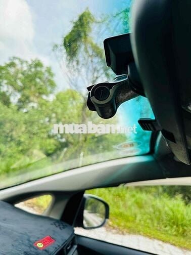 Toyota Innova 2019 Số sàn Bạc Ghế da