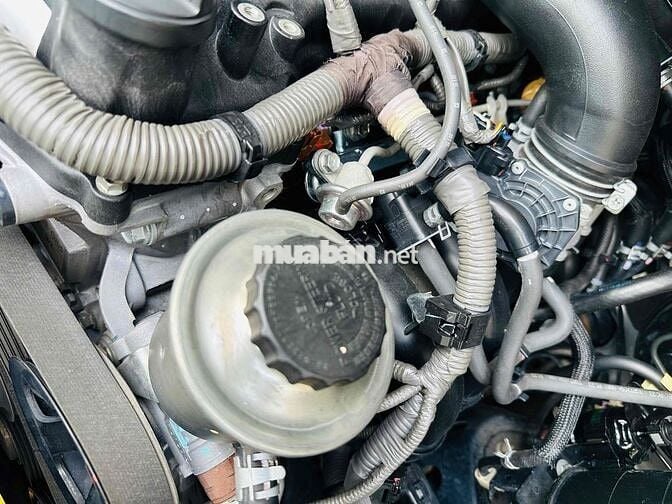 Toyota Innova 2019 Số sàn Bạc Ghế da