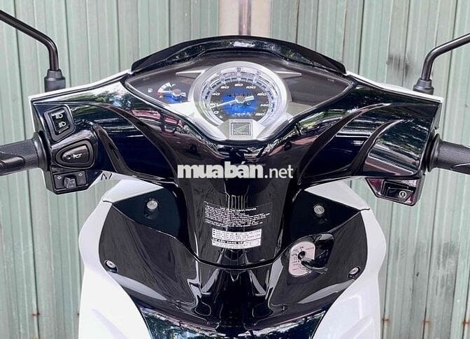 Honda Future LED 125/2025 odo 13k bao kí giây