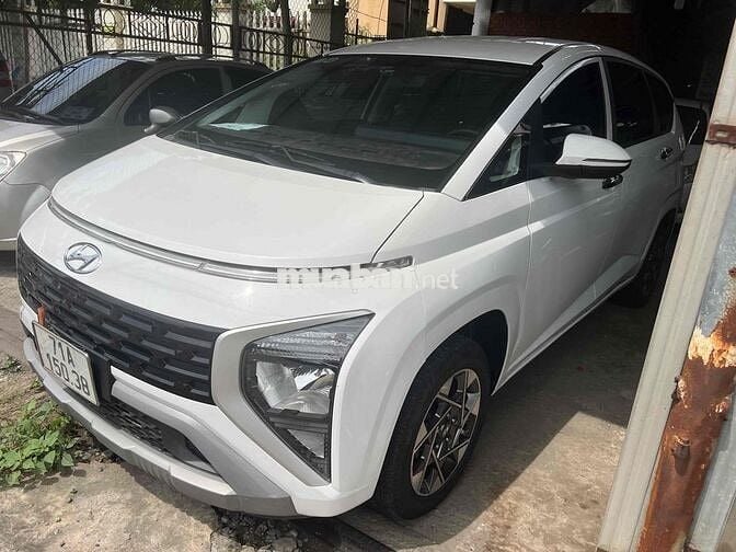 Hyundai Stargazer 2022 Trắng