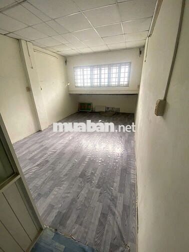 MT Phan Đình Phùng 150m2 Có 1 Lầu 2 Phòng Ngủ Gần Ngã Tư Nguyễn Kiệm