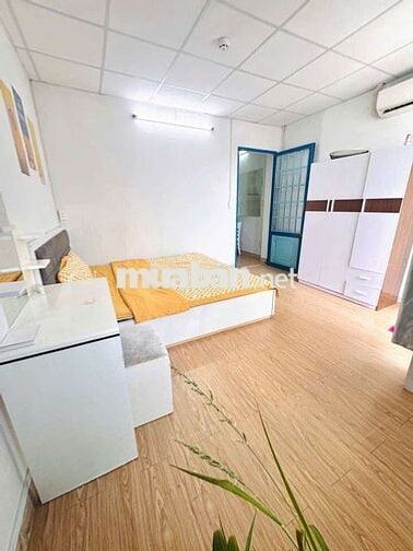 🤤STUDIO 4X FULL NT BAN CÔNG TÁCH BẾP SIÊU THOÁNG GẦN
CHỢ THẠCH ĐÀ