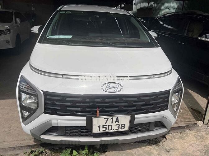 Hyundai Stargazer 2022 Trắng