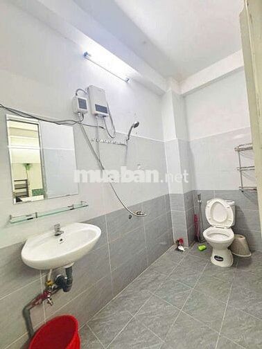 🤤STUDIO 4X FULL NT BAN CÔNG TÁCH BẾP SIÊU THOÁNG GẦN
CHỢ THẠCH ĐÀ