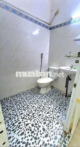 Bán nhà MT số 251 Đề Thám, P. PNL, Q.1, TPHCM, KHU TÂY.