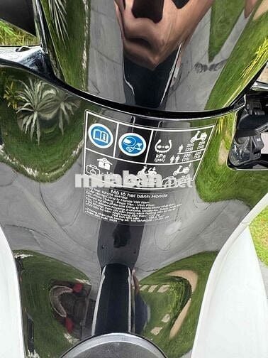 SH160i Abs 2024 Trắng Đen chuẩn lướt 5500 km