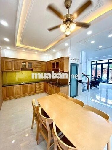Nhà 2 mặt hẻm xe hơi đường Cây Keo, Tam Phú, 53m², 4 phòng ngủ