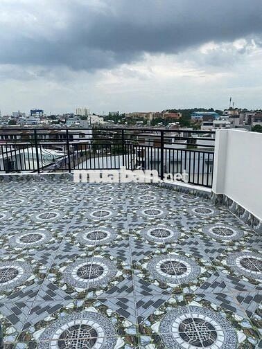 Nhà 2 mặt hẻm xe hơi đường Cây Keo, Tam Phú, 53m², 4 phòng ngủ