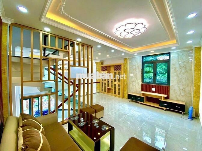 Nhà 2 mặt hẻm xe hơi đường Cây Keo, Tam Phú, 53m², 4 phòng ngủ