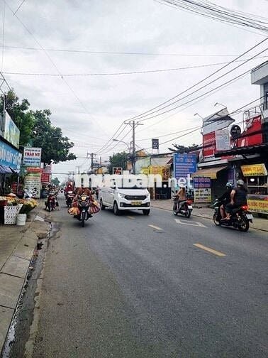 NHÀ MẶT TIỀN DƯƠNG CÔNG KHI cực sung