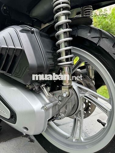 SH160i Abs 2024 Trắng Đen chuẩn lướt 5500 km