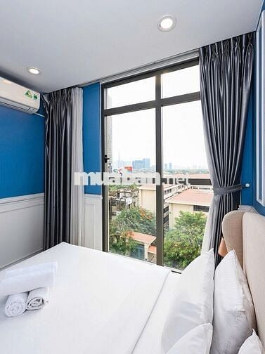 Cho thuê SaiGon Royal quận 4 view Bitexco/ ban công 43m2 chỉ 15tr 