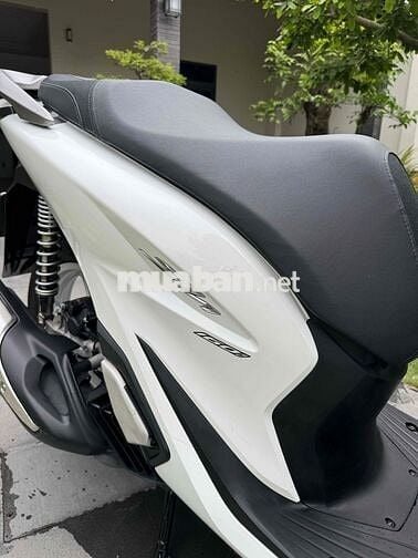 SH160i Abs 2024 Trắng Đen chuẩn lướt 5500 km