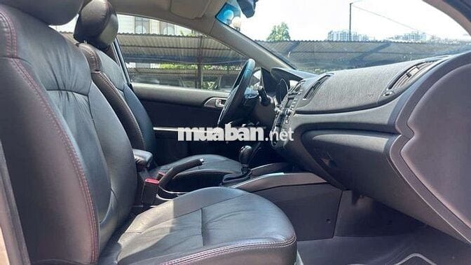 Kia Forte 1.6 AT 2012 zin 4 vạn