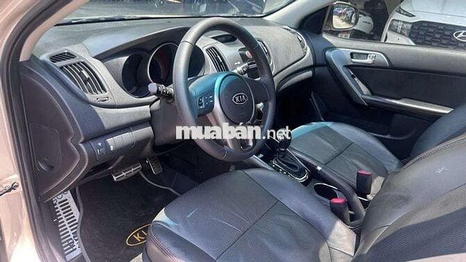 Kia Forte 1.6 AT 2012 zin 4 vạn