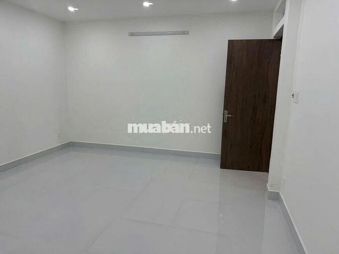 Nhà 6x18m, 5 tầng, 10PN, MT đường số 1 KDC Bình Hưng, Bình Chánh.
