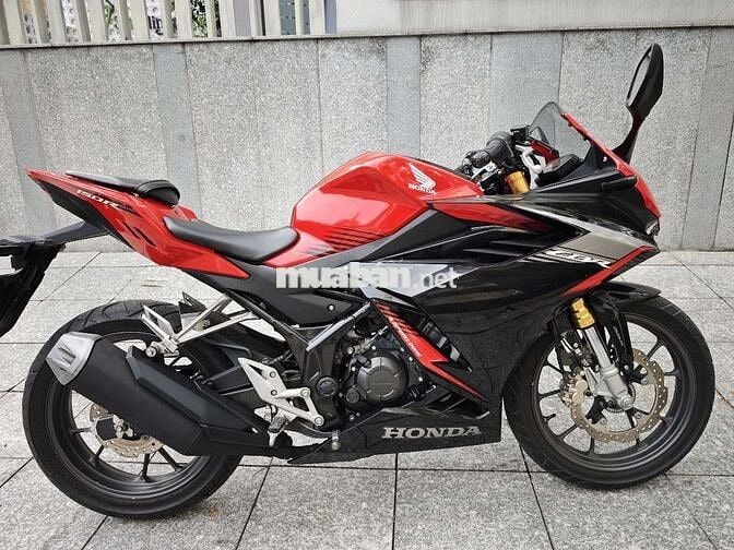 Honda CBR 150R 2022 Đỏ Đen 9000 km Indonesia