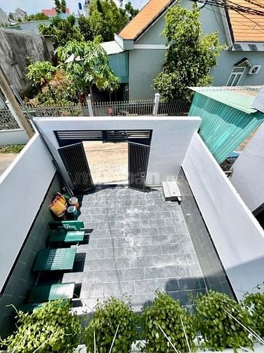 Bán nhà giá rẻ sổ hồng riêng 5x22m đúc kiên cố 1 lầu 