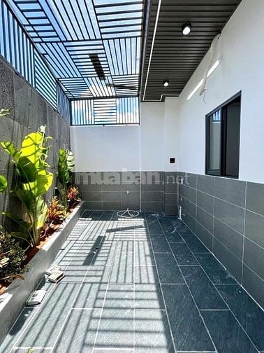 Bán nhà giá rẻ sổ hồng riêng 5x22m đúc kiên cố 1 lầu 