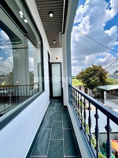 Bán nhà giá rẻ sổ hồng riêng 5x22m đúc kiên cố 1 lầu 