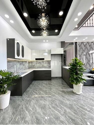 Bán nhà giá rẻ sổ hồng riêng 5x22m đúc kiên cố 1 lầu 